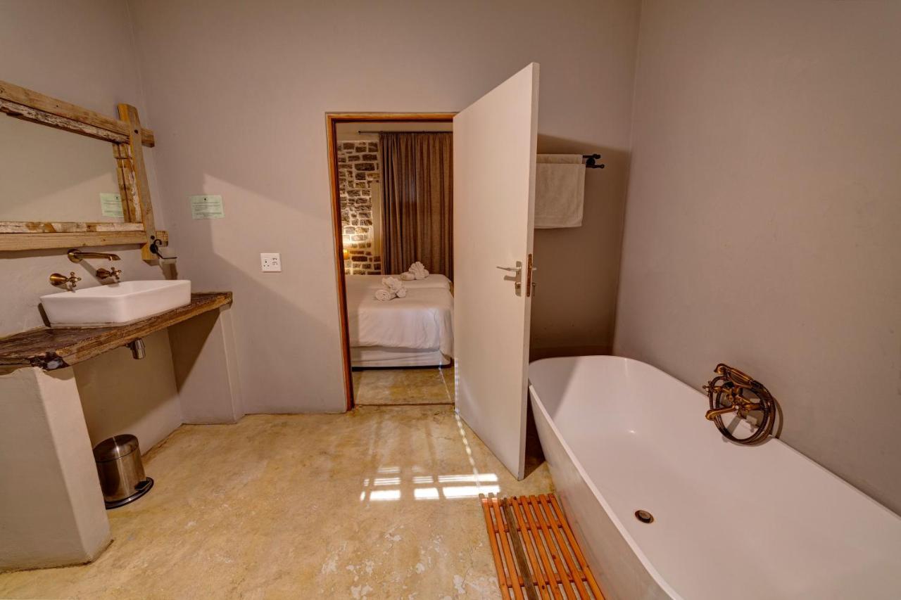Neuras Wine And Wildlife Estate Hotel Namib-Naukluft National Park Bagian luar foto