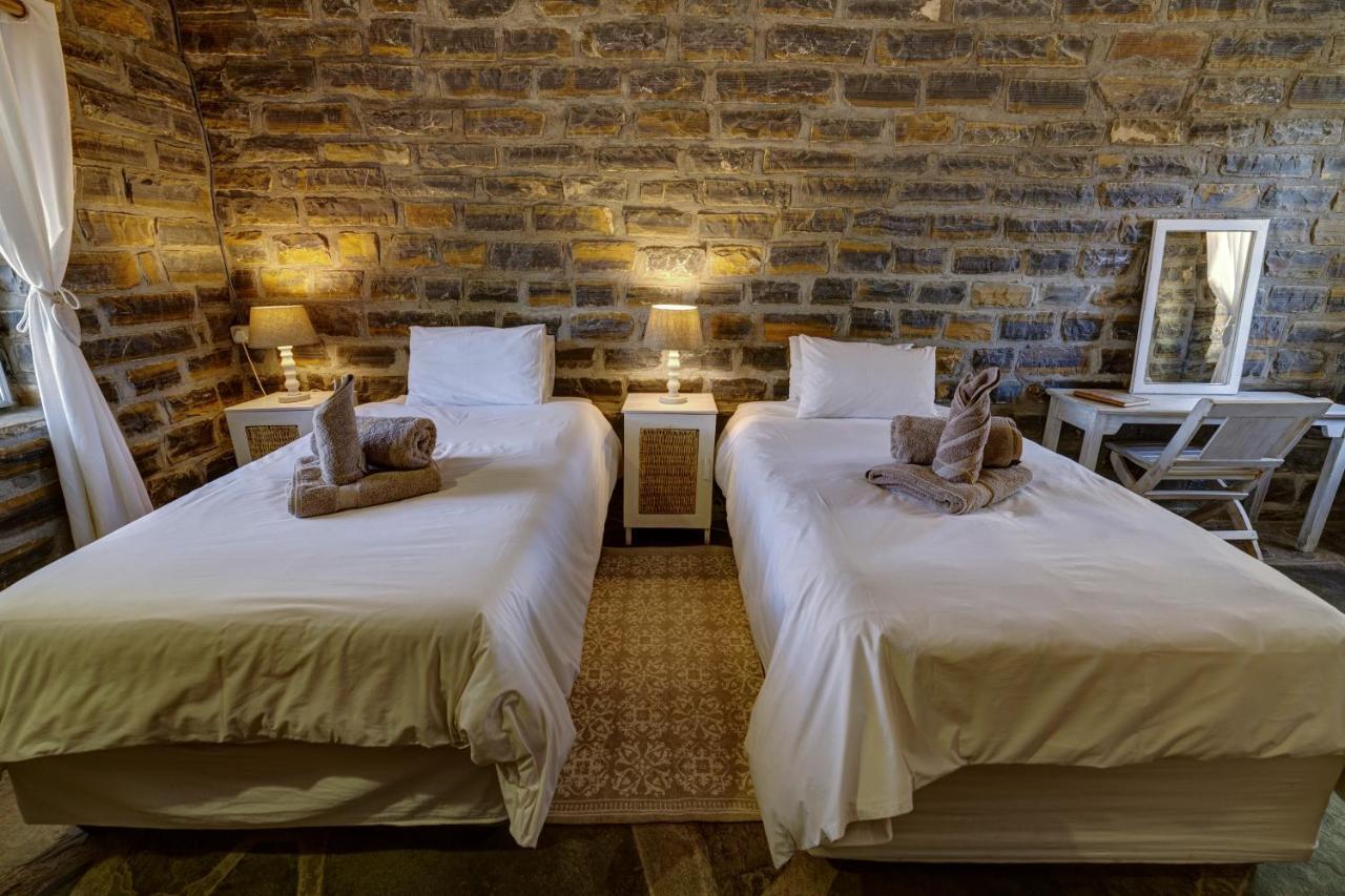 Neuras Wine And Wildlife Estate Hotel Namib-Naukluft National Park Bagian luar foto